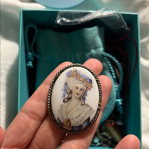 Jewelry - Vintage Cameo Brooch with Silver Trim